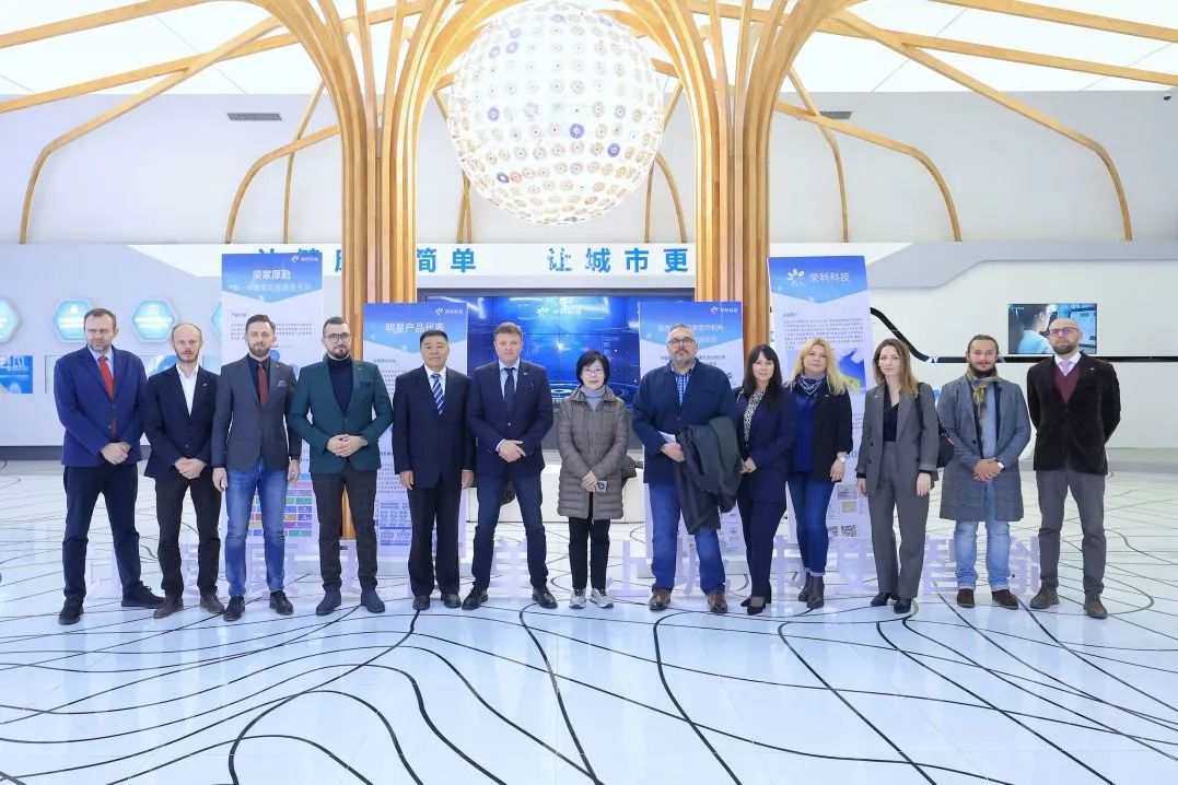 轉(zhuǎn)載：波蘭西里西亞省代表團一行到訪榮科科技